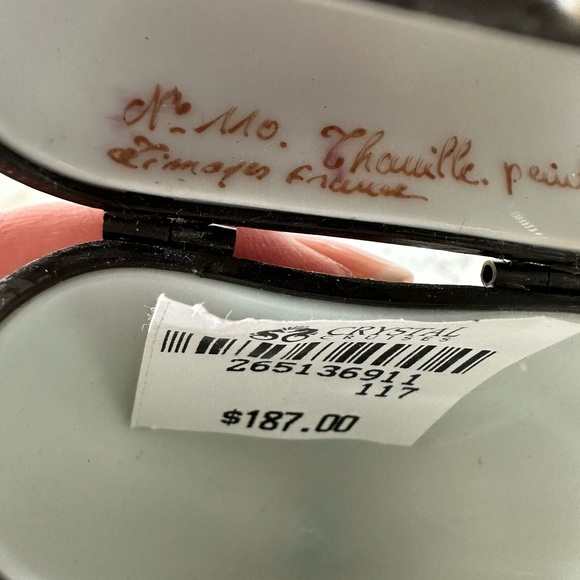 🔥 HOST PICK!  Limoges France heart trinket box - Picture 5 of 9